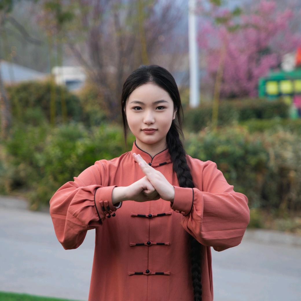小芳-八段锦