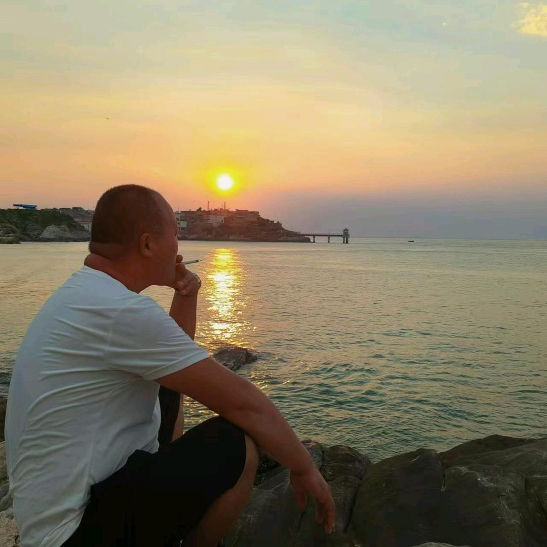 果密都，果蔬供应链。