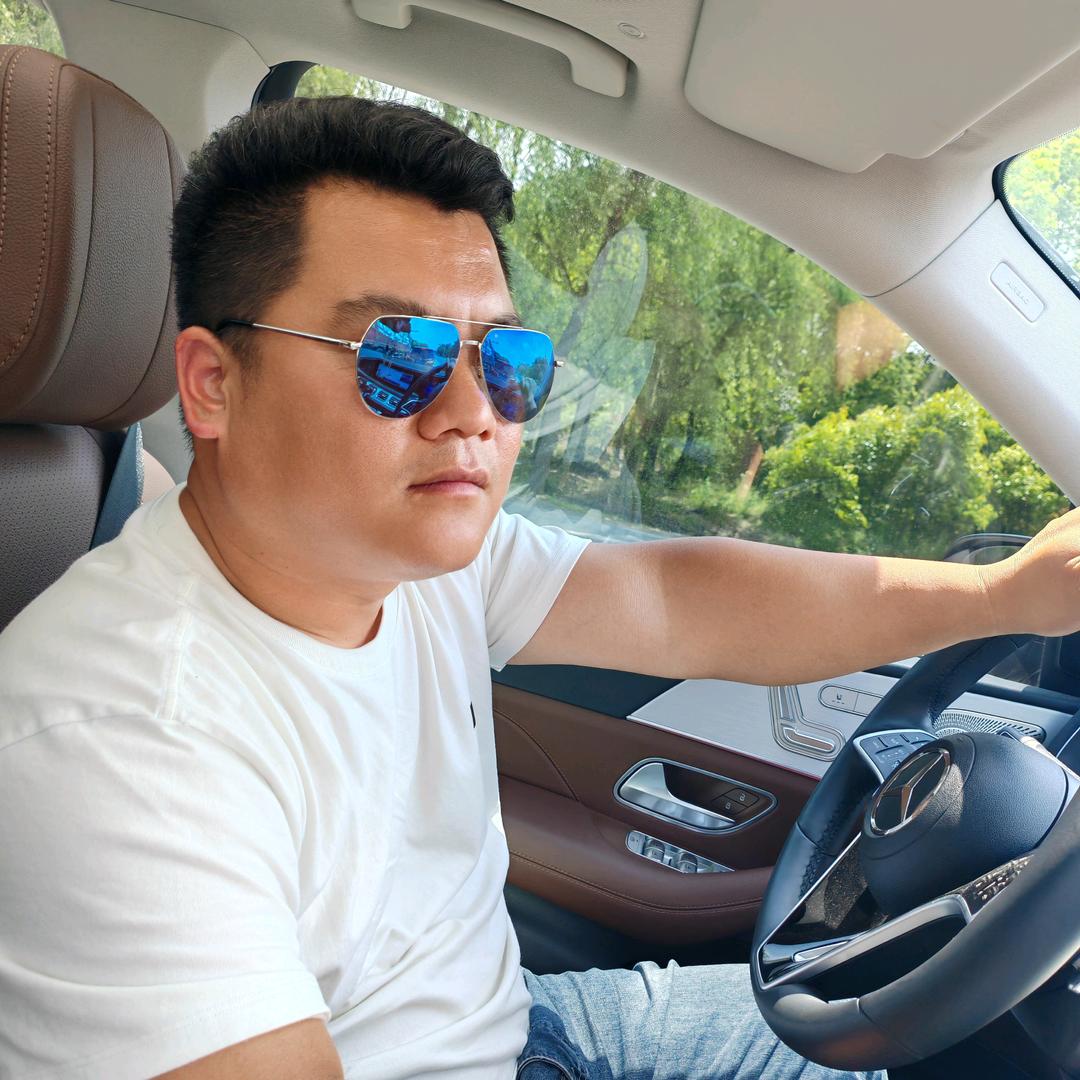 上海尹鹏建筑设备有限公司