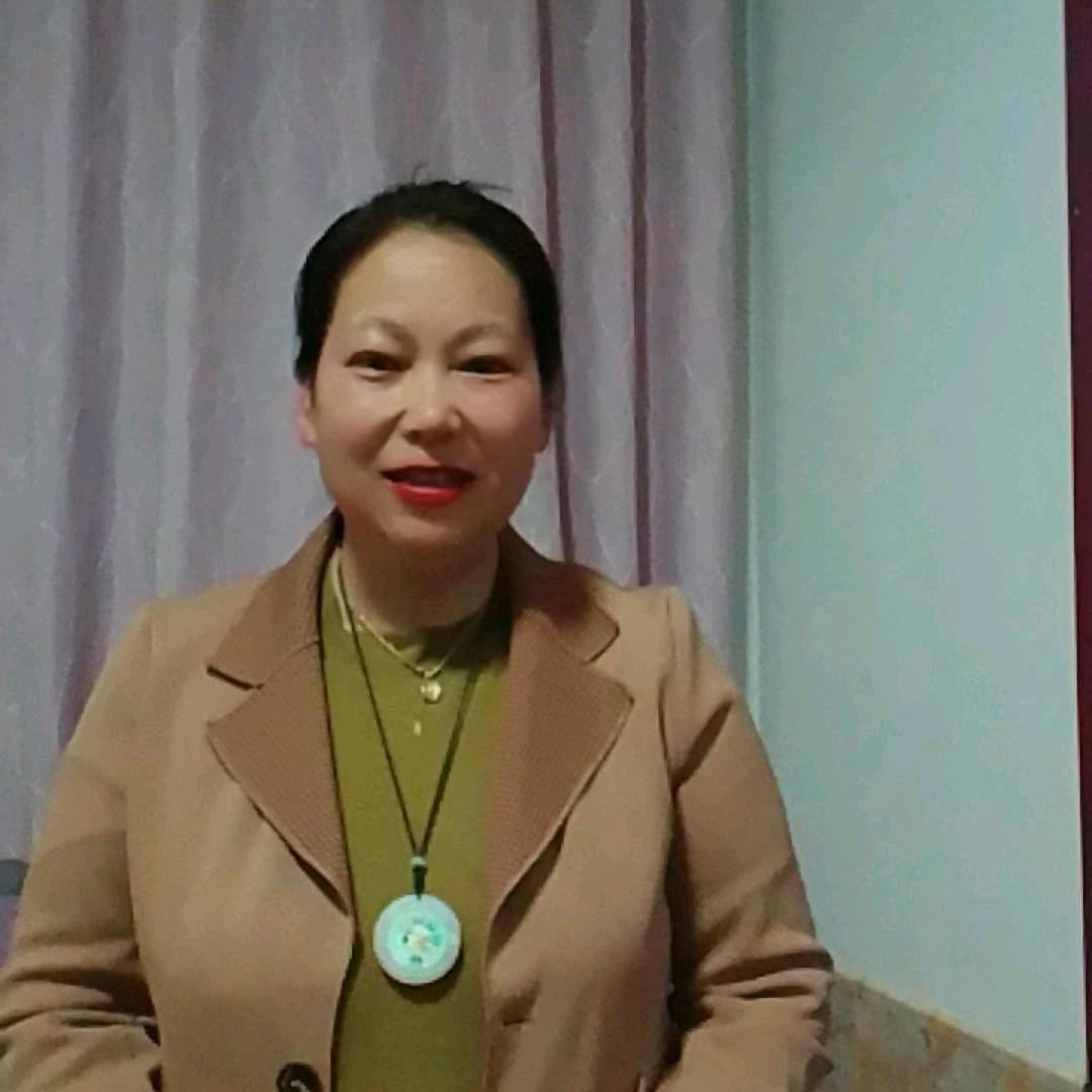 玉儿读书