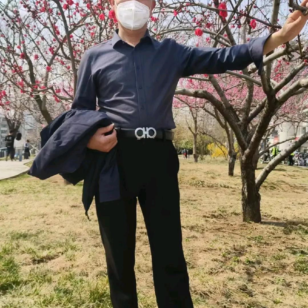 务川爱尚博森家居店