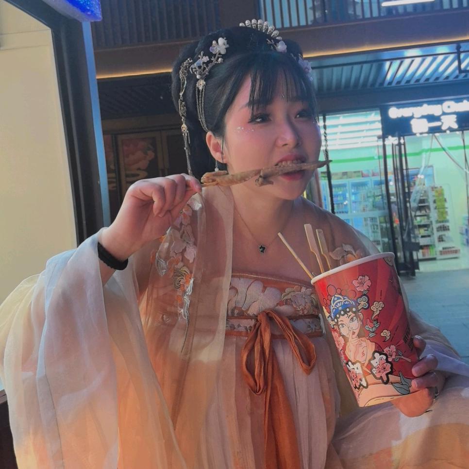 小曼子～