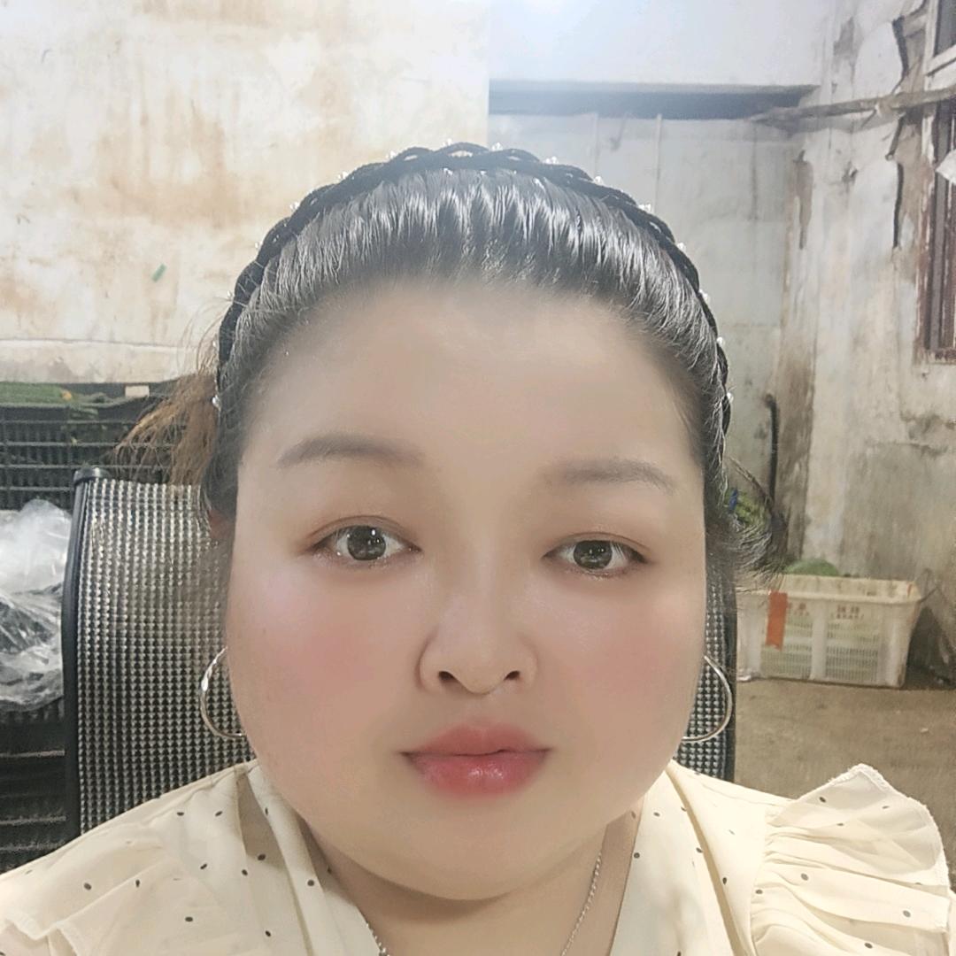胡以芬