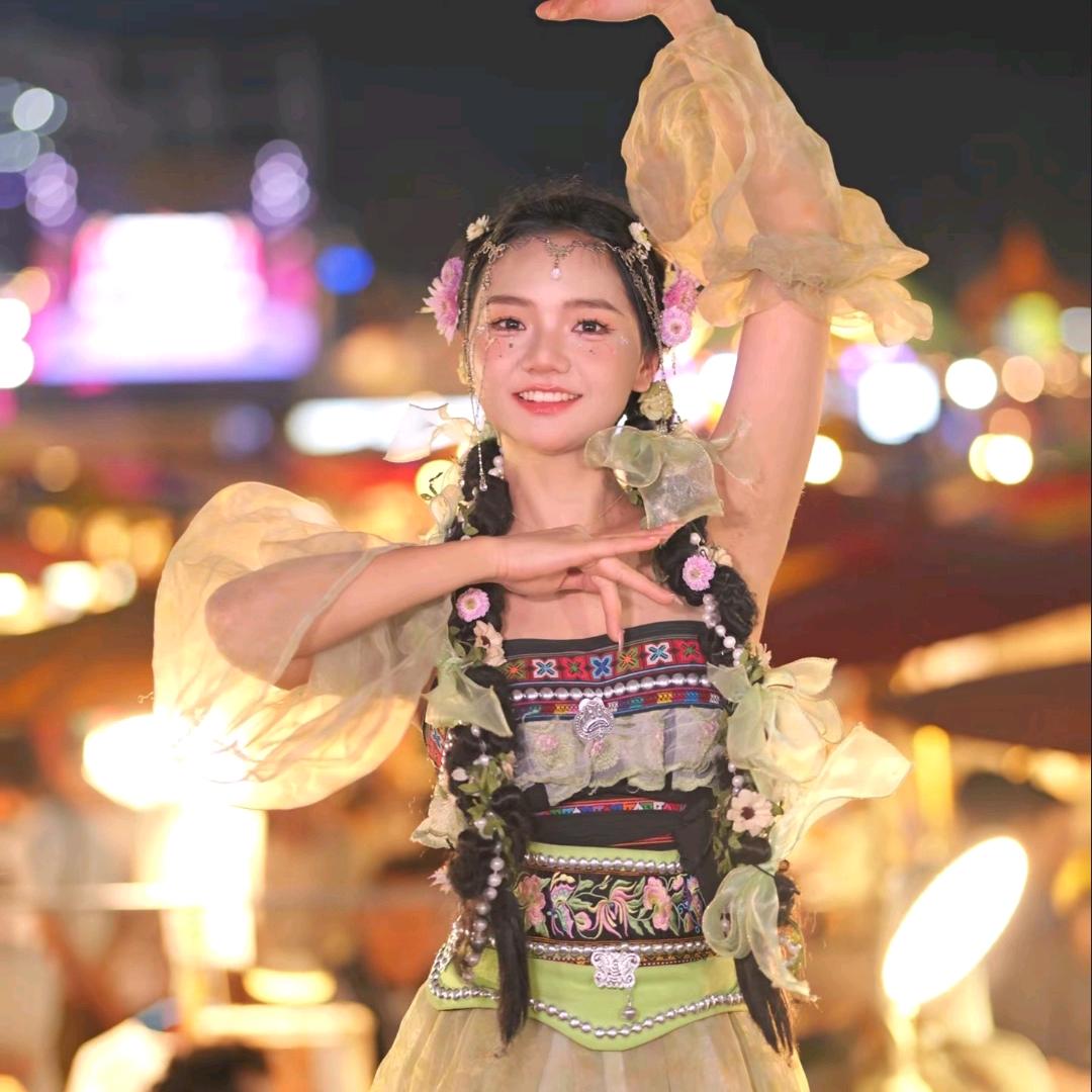 酱香古台——西西（连赞拉黑）