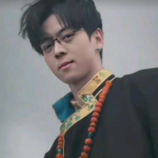 এ᭄热爱生活热爱工作ꦿృ