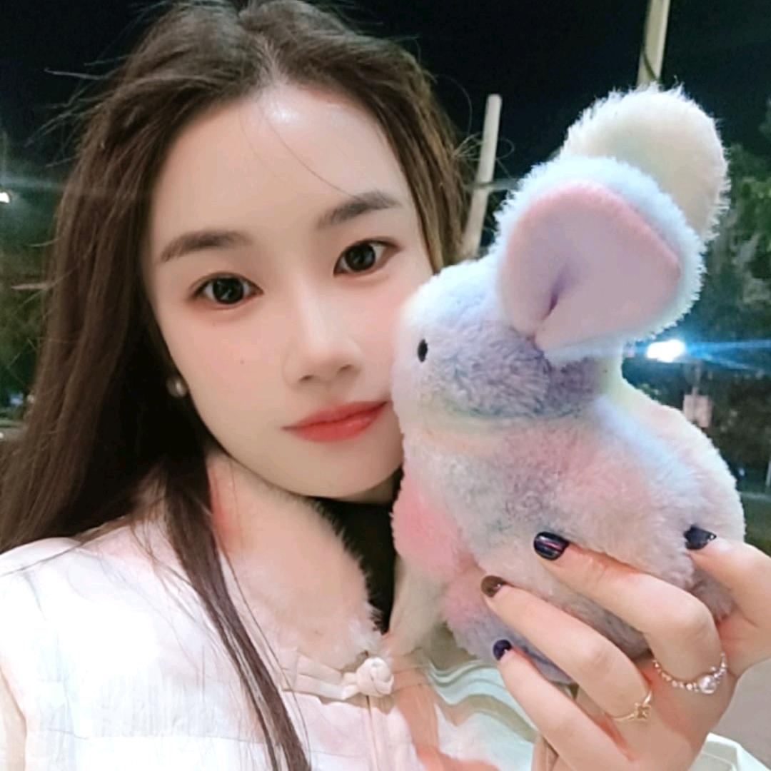 玮玮💋妈妈🤗