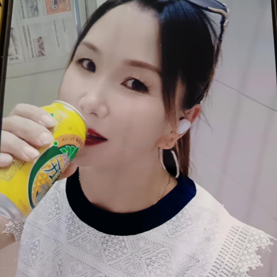 删除🎊🎊🍓🍓往事💘💘《卢姐》