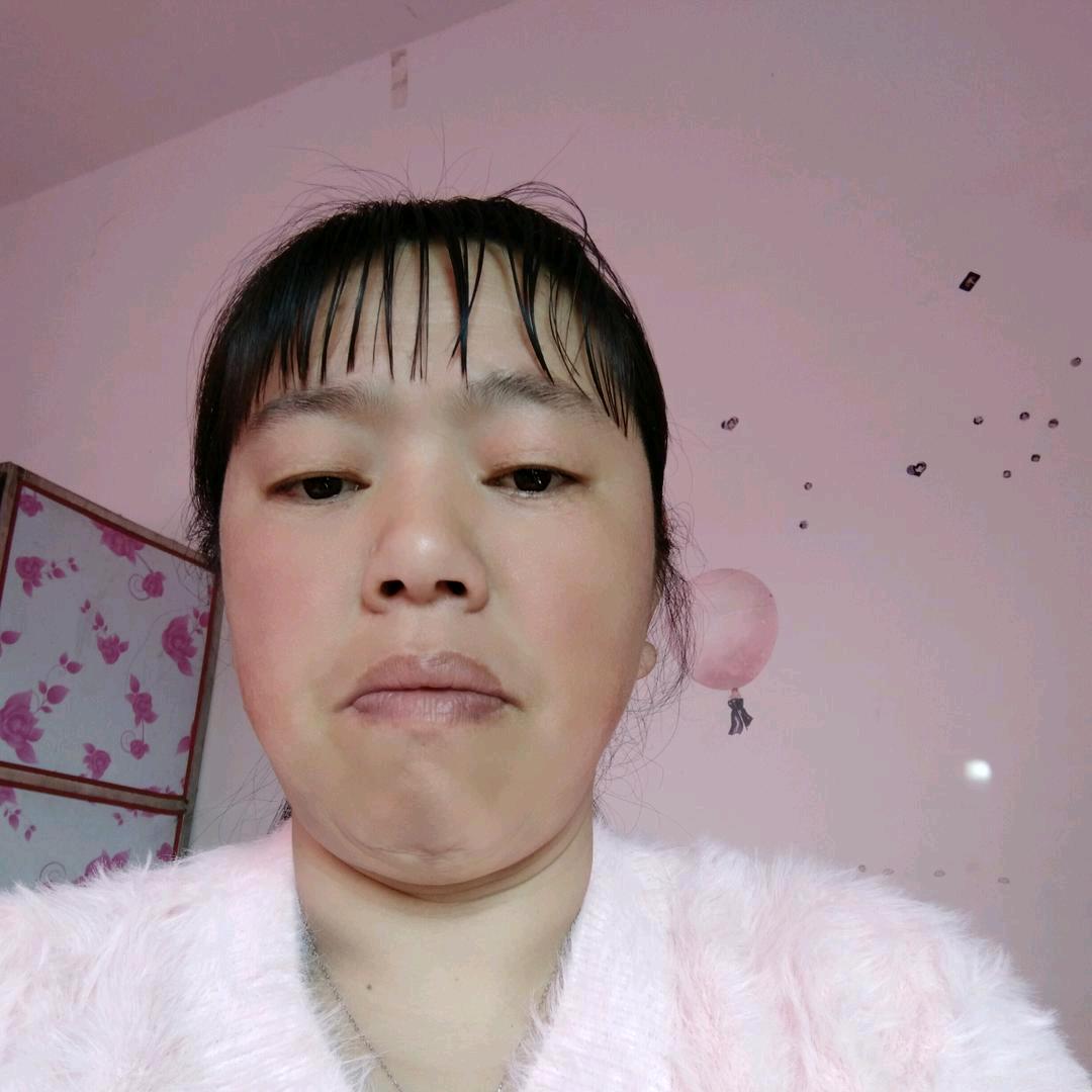 朱幺妹  ：唱歌聊天群不定时开播