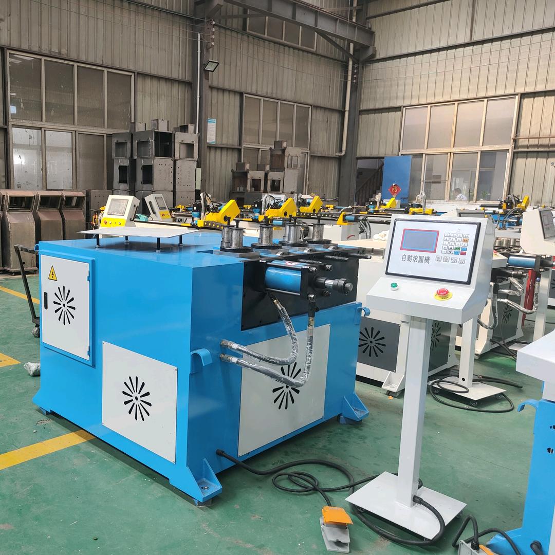 齐云机械制造弯管机一厂区