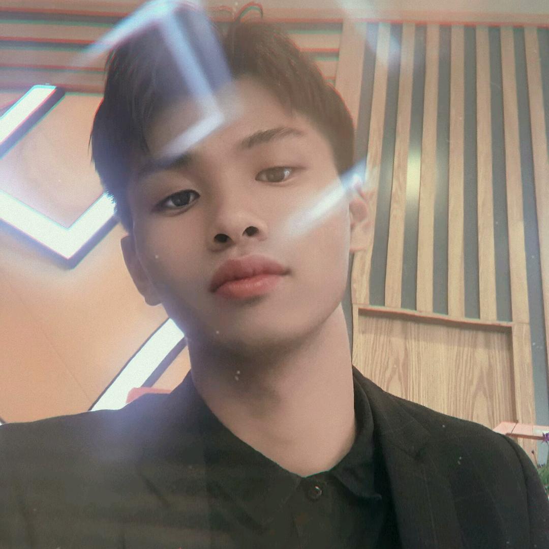 披着凉皮的狼🐺