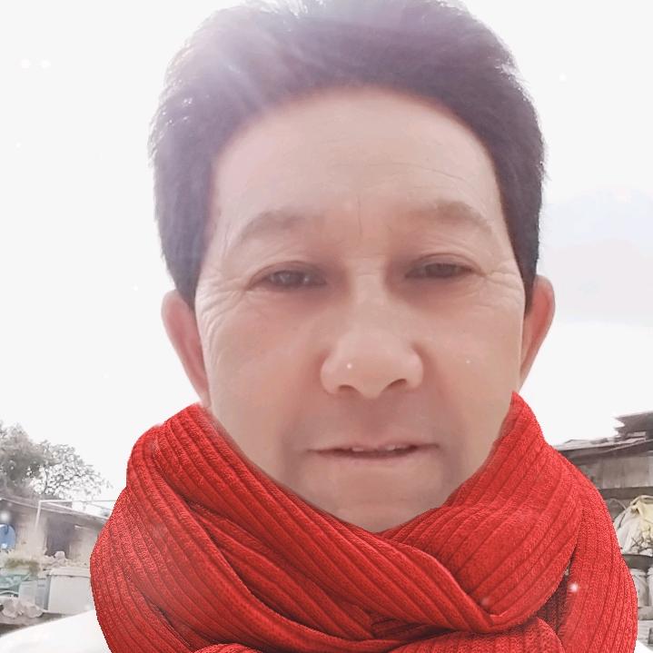 嗯