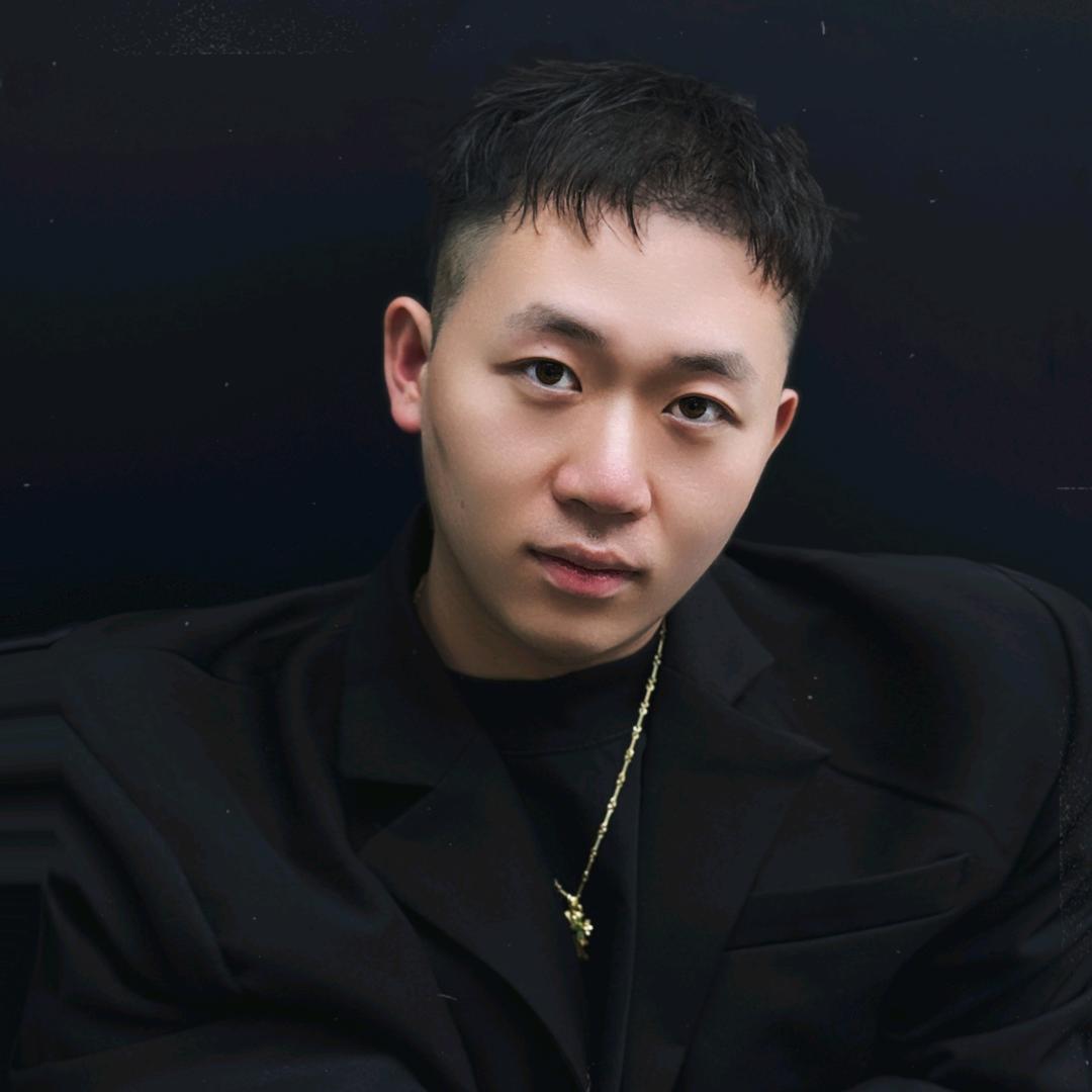 金生在北京理发