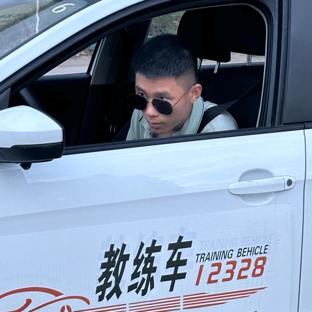 小杜在驾校