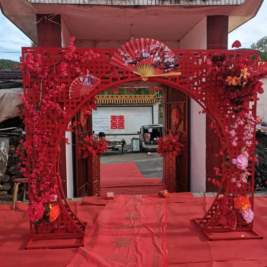 群英荟萃艺术团