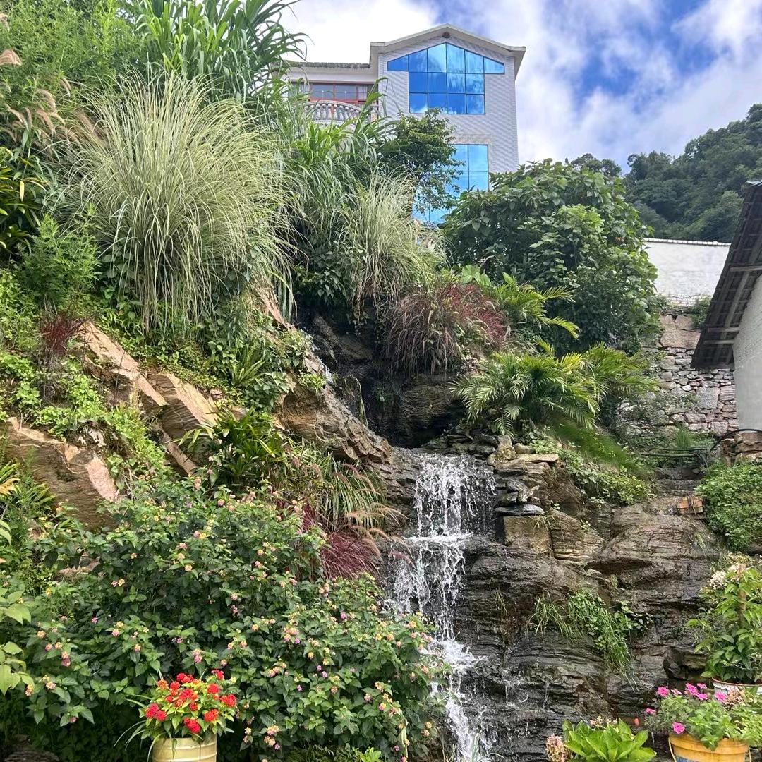 朵朵家山货小店锦绣