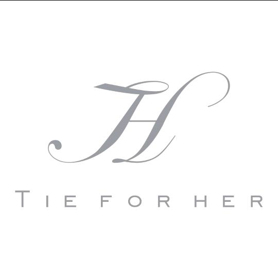 TIE FOR HER伦敦穿搭