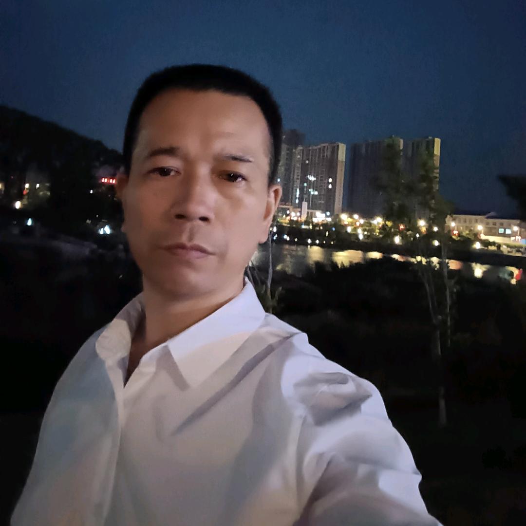 卖家具的罗哥