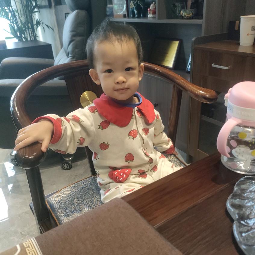 带娃的赵老三