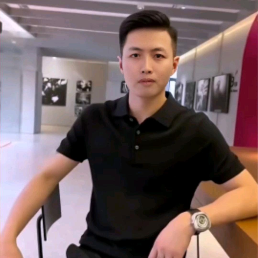 万丈高楼平地起，辉煌只能靠自己。