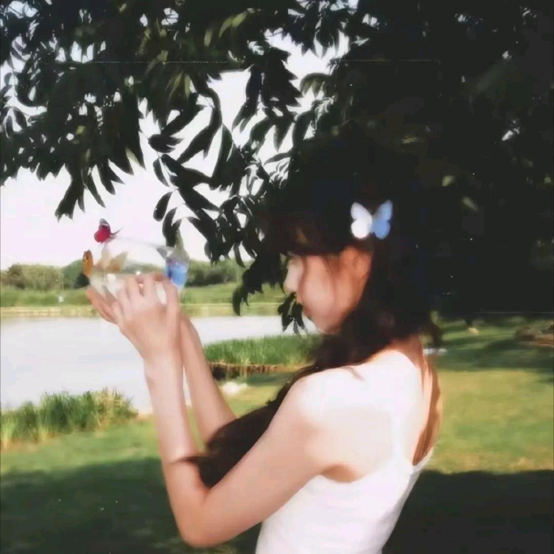 小玖柒吃不饱