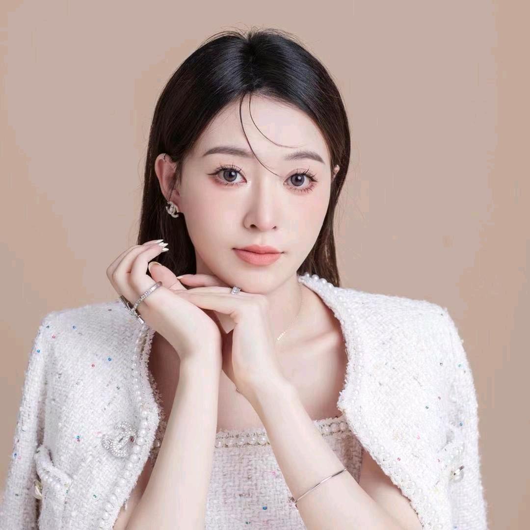 方方怡Lucky