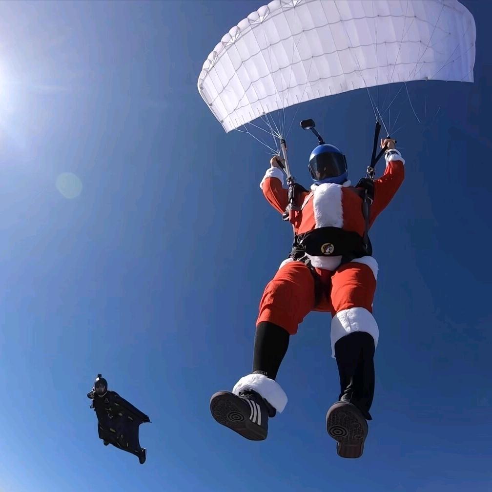 追求者无数　　　　　╲