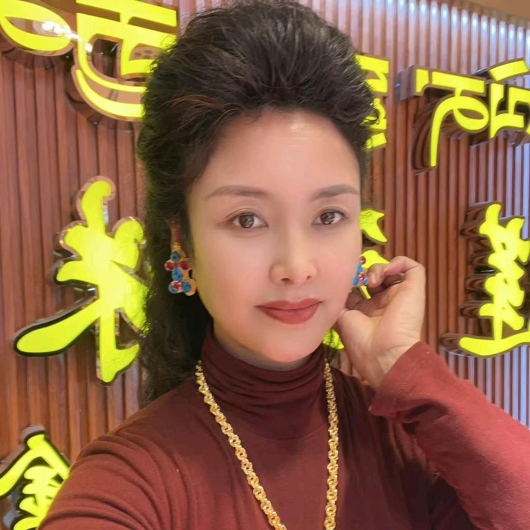 拉萨市城关区莲福首饰店（个体工商户）