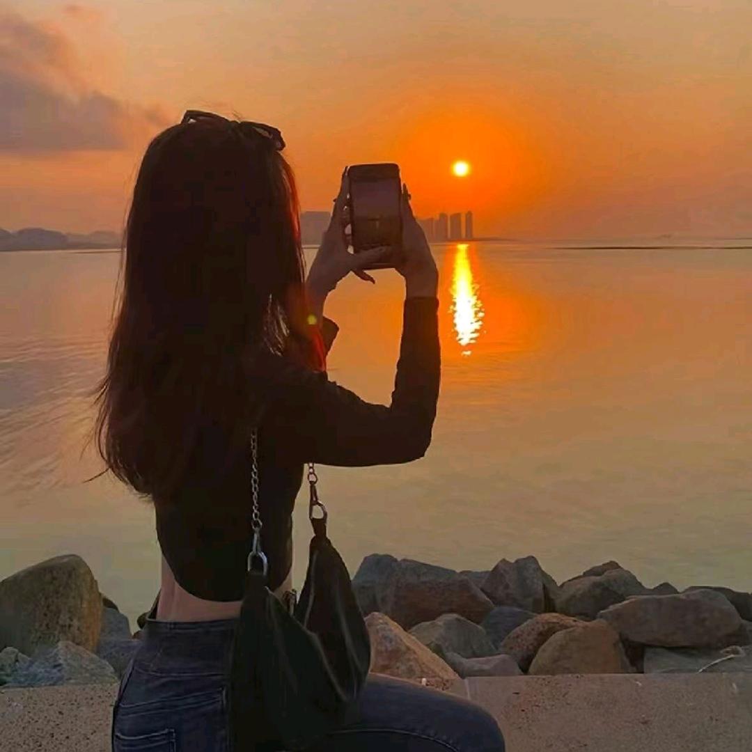 丽姐🎧首播