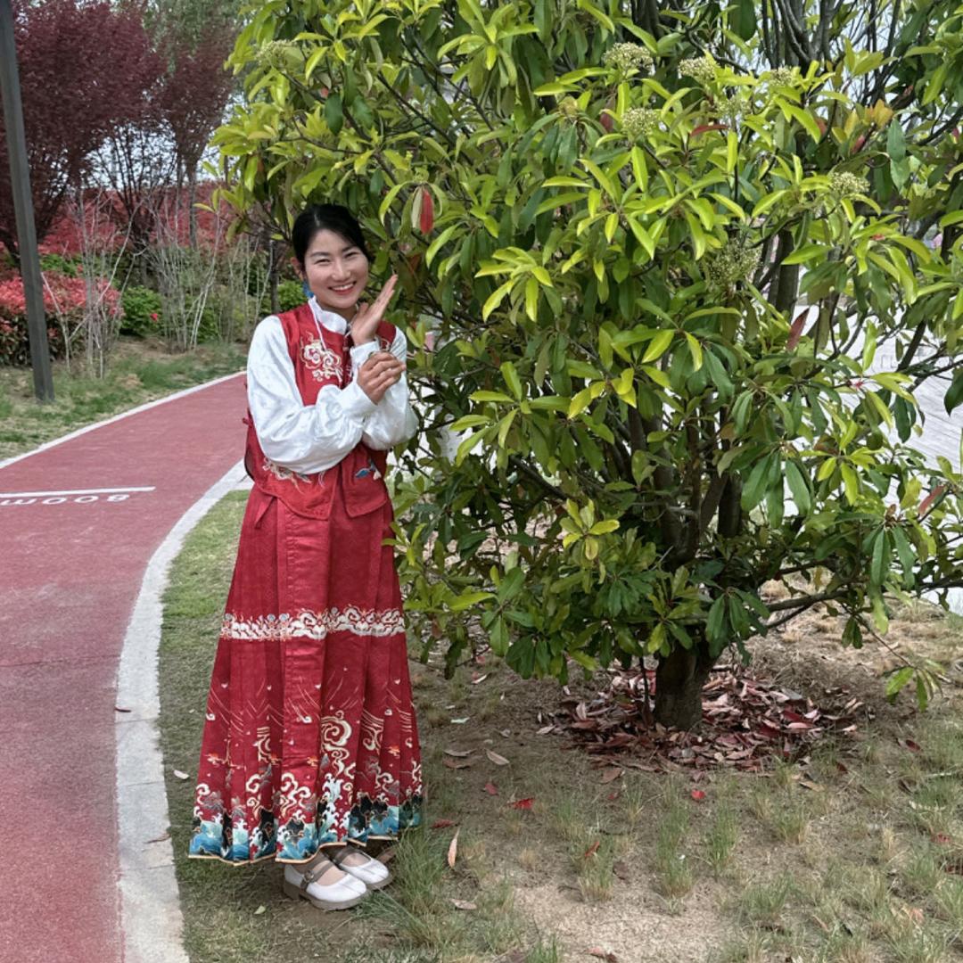 艳子美美哒护肤