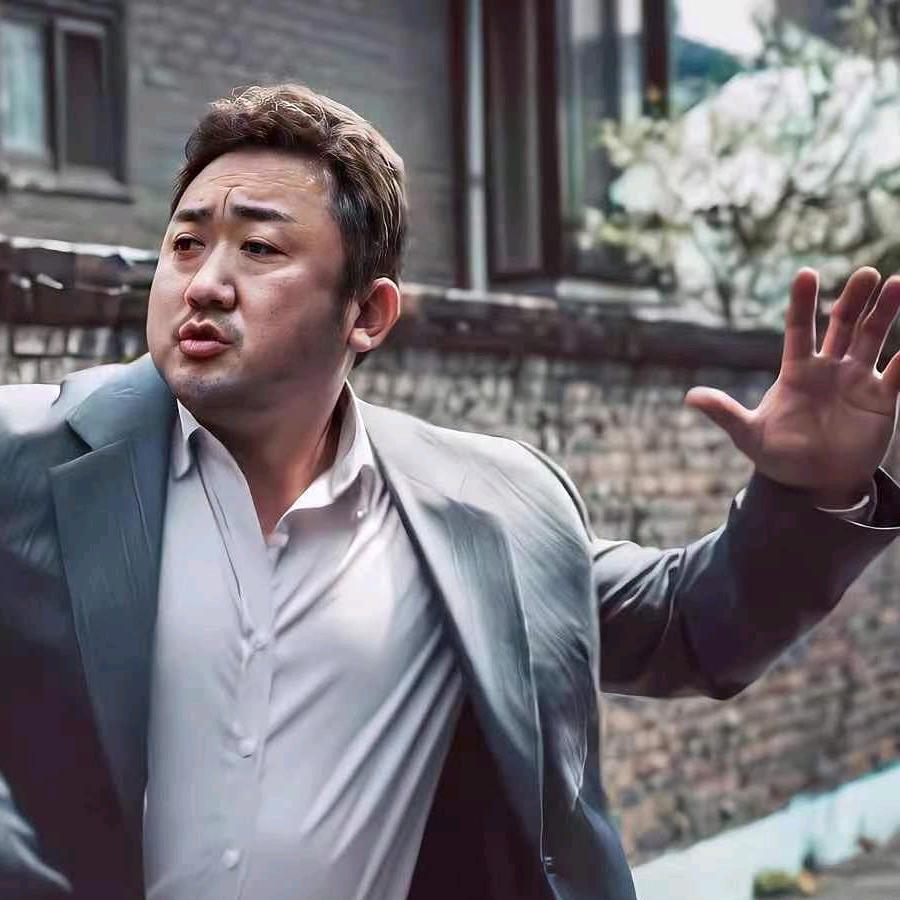 出手不凡