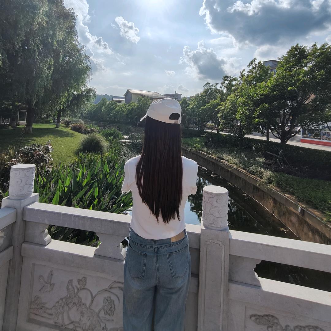 🌸 じ - 美丶🧚🏻‍♀️