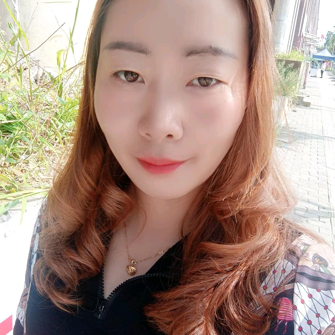 逸家主题公寓