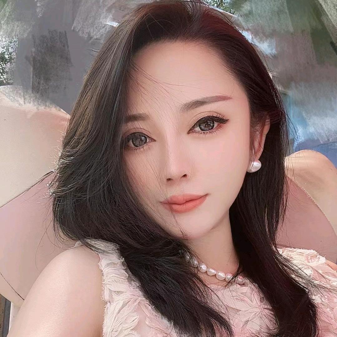 王浩时尚衣装生活坊
