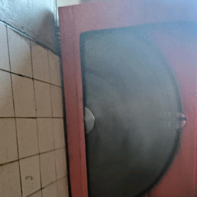 大锯切墙改门口