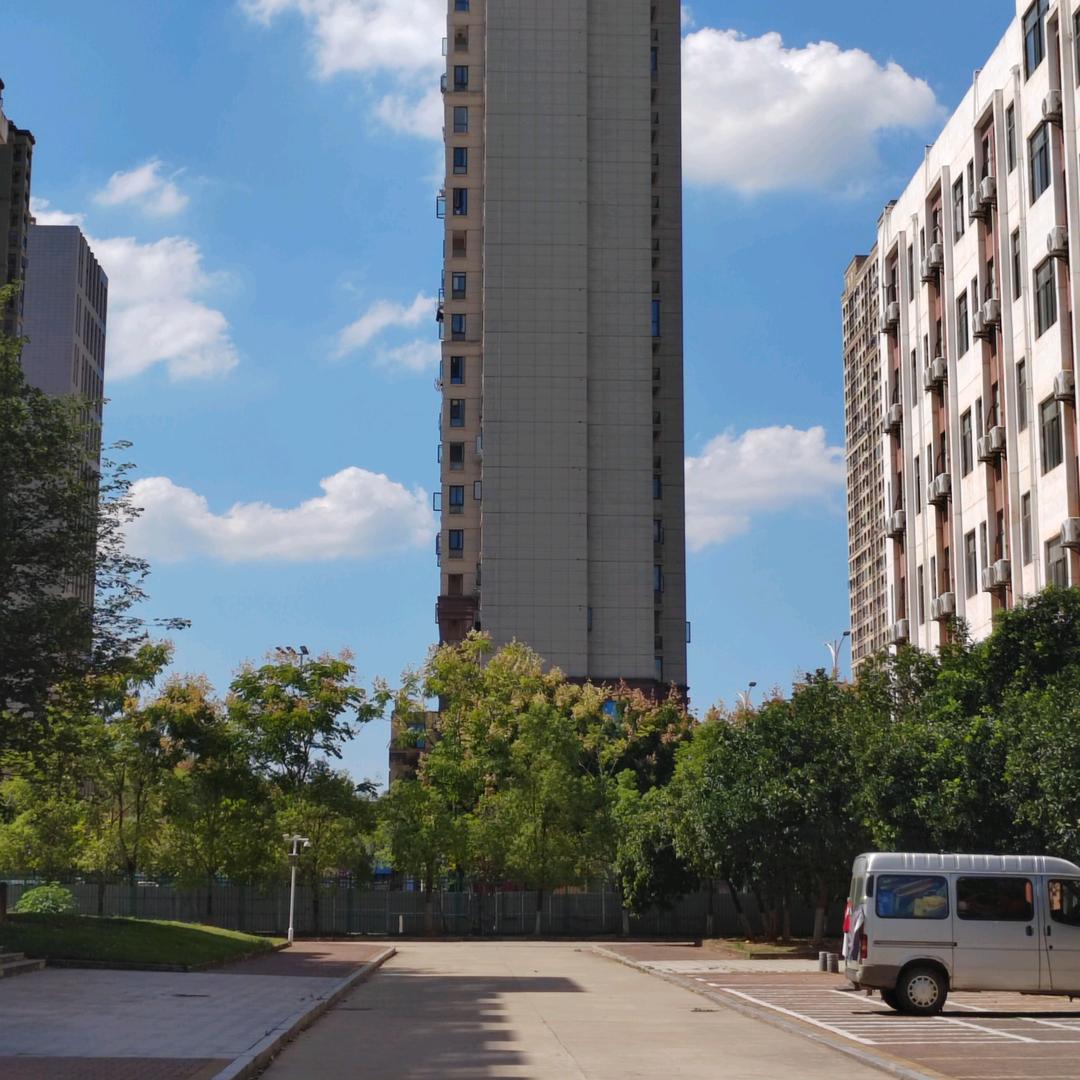 就敌暴龙战士、