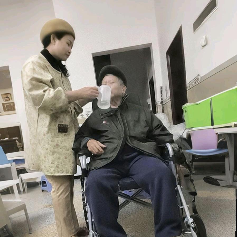 记录爸爸最美的晚年