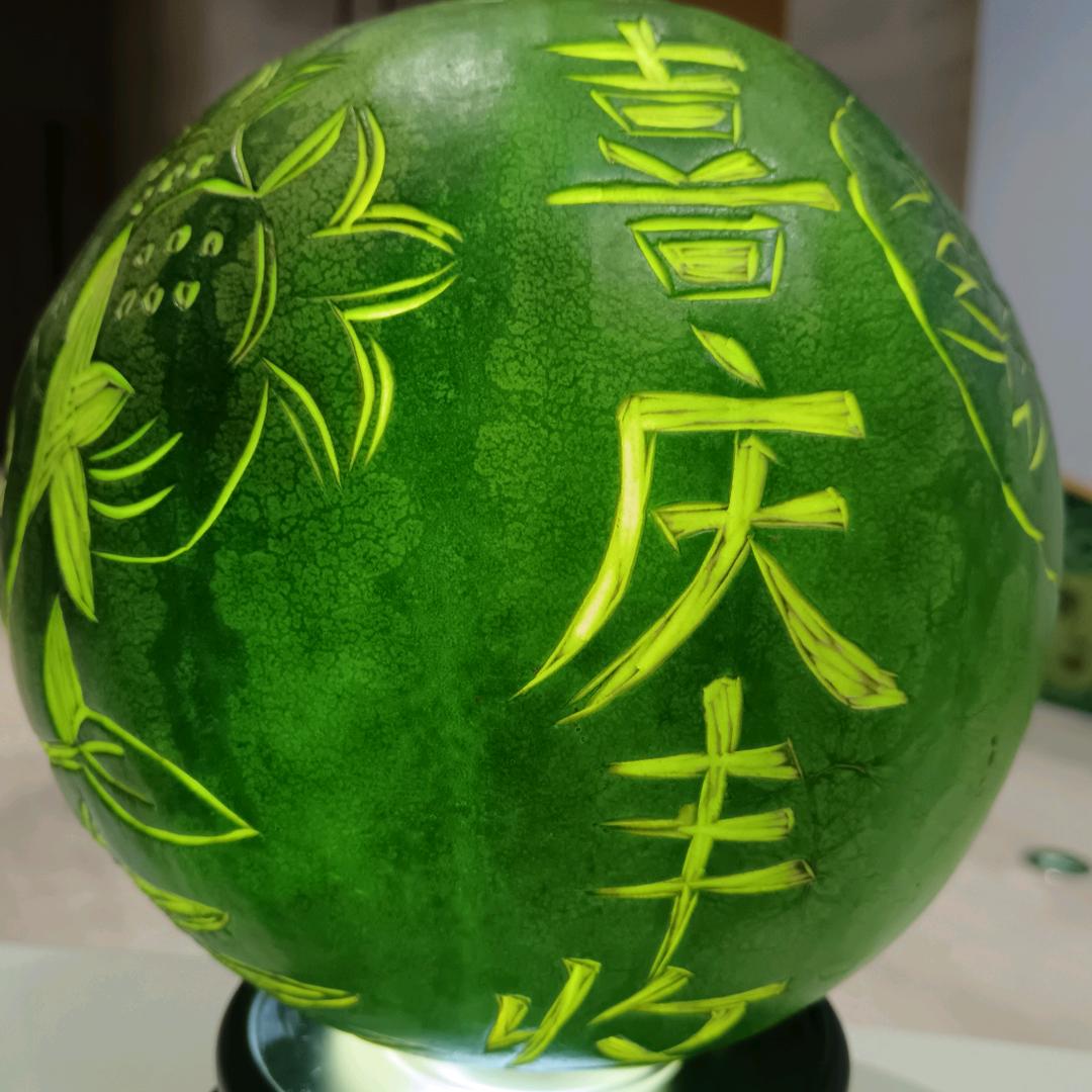 开心燕子