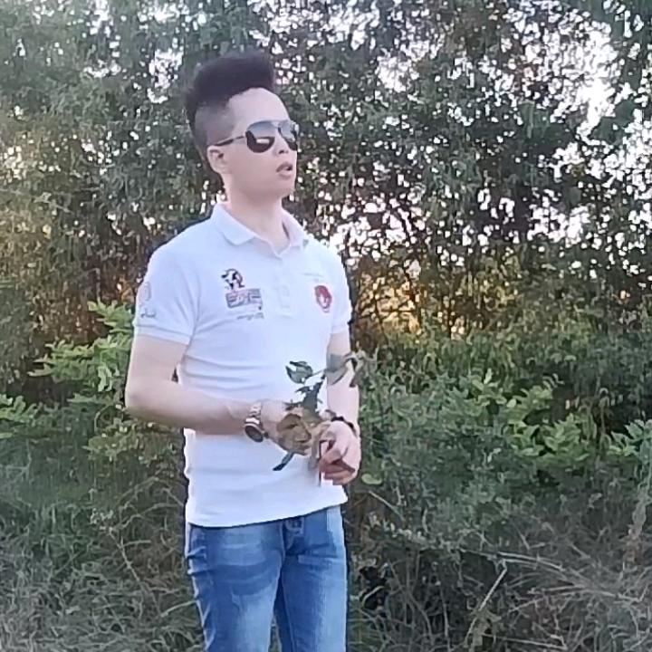 小平哥👉农村人👈