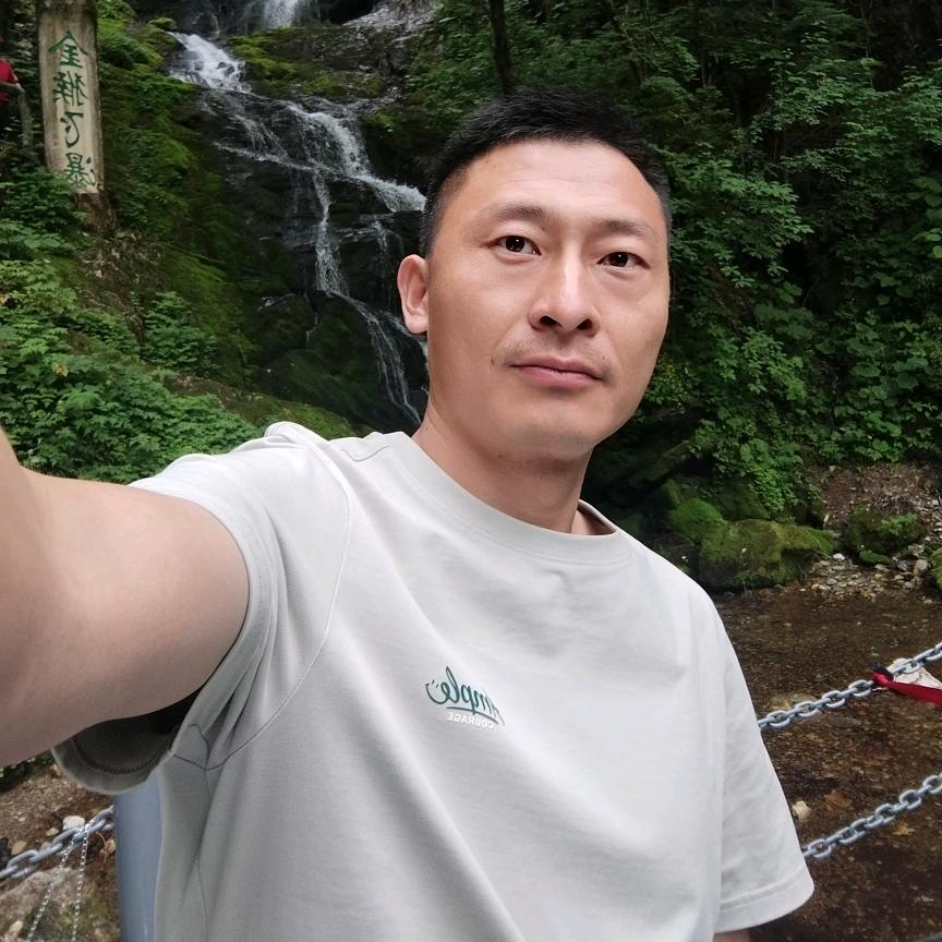 襄阳哲悦商贸