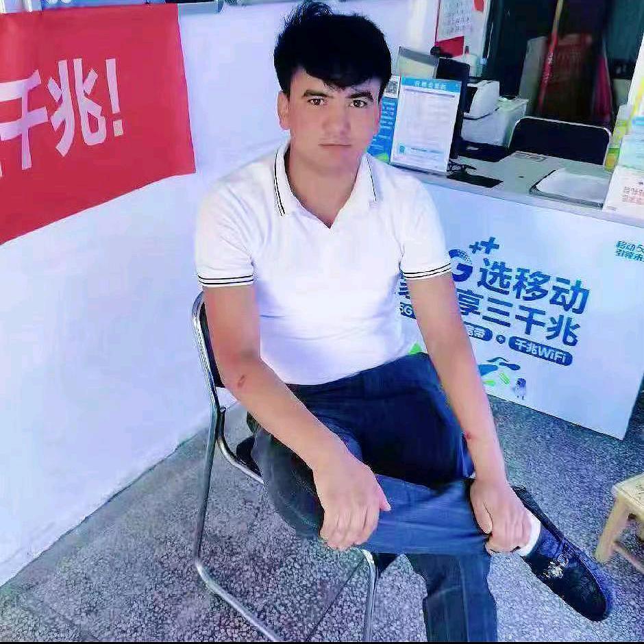 艾力江