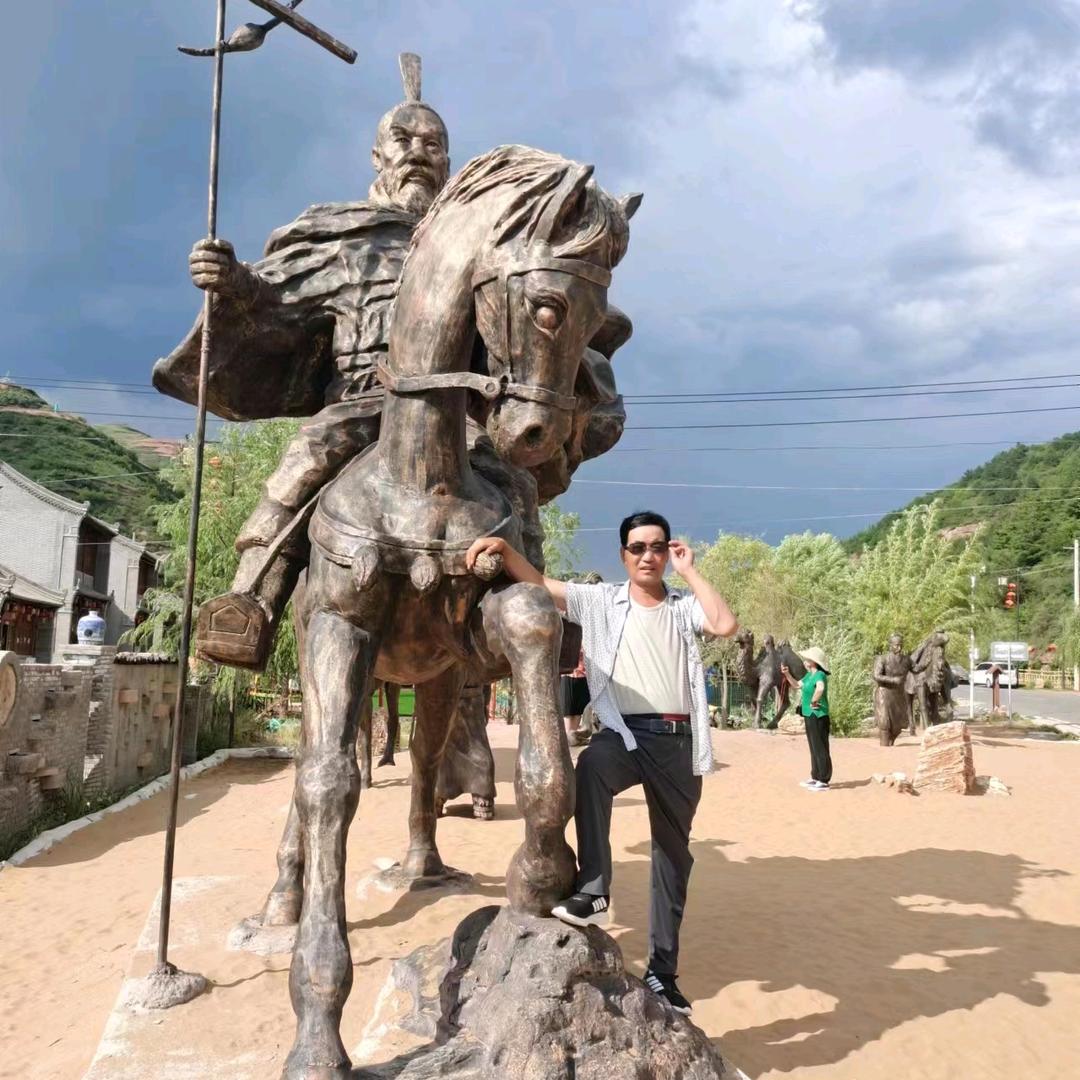 圆满成功年年有余