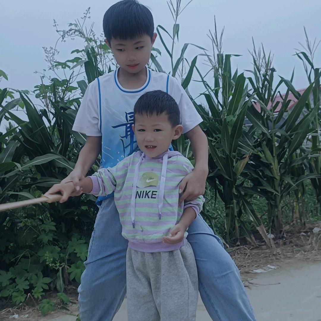💐不穿高跟鞋👠的小女子