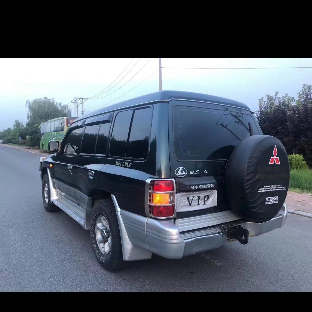 圈子不同别硬触