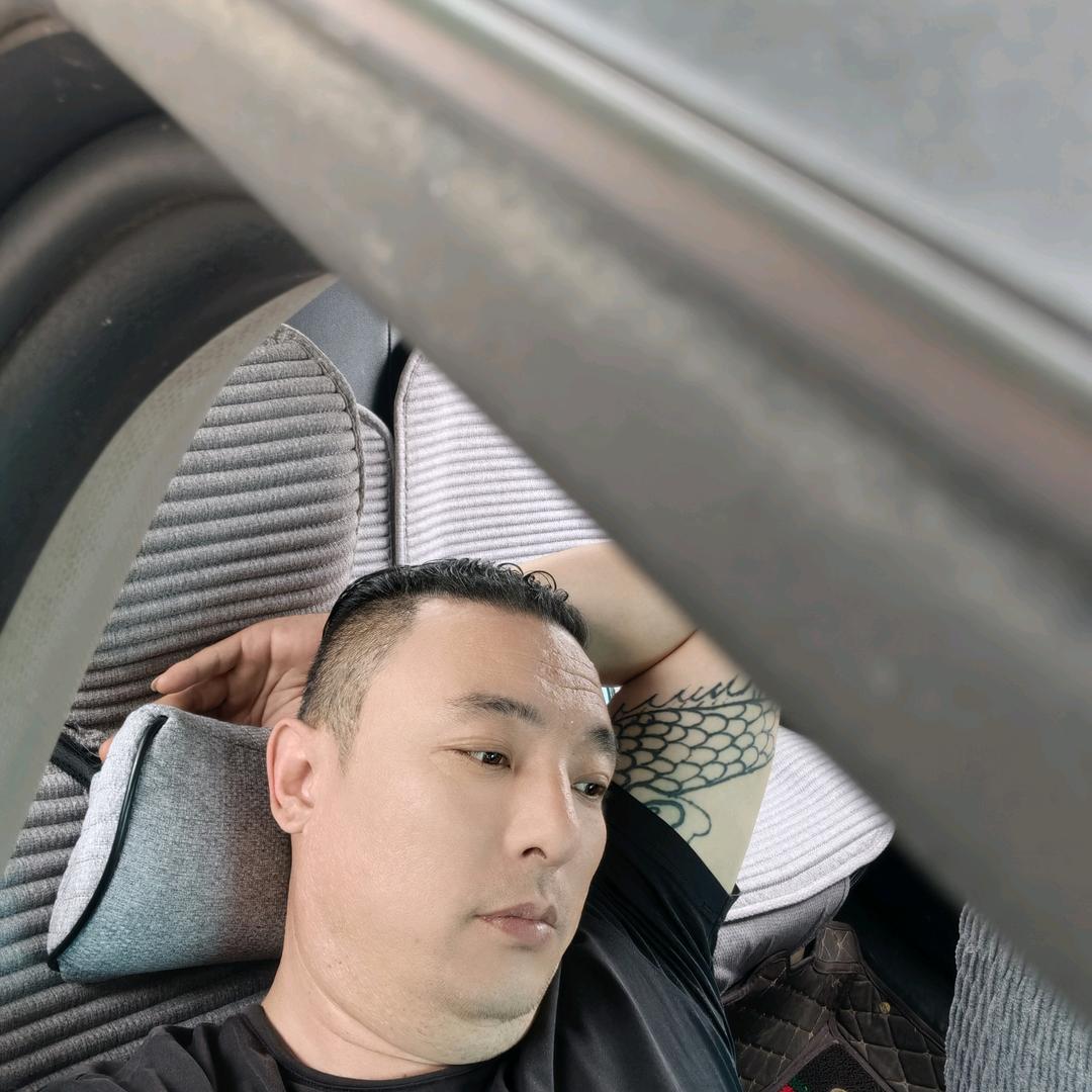 金沙玉石