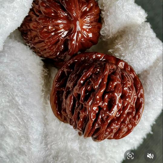 漂亮朵姐麻核桃工艺品