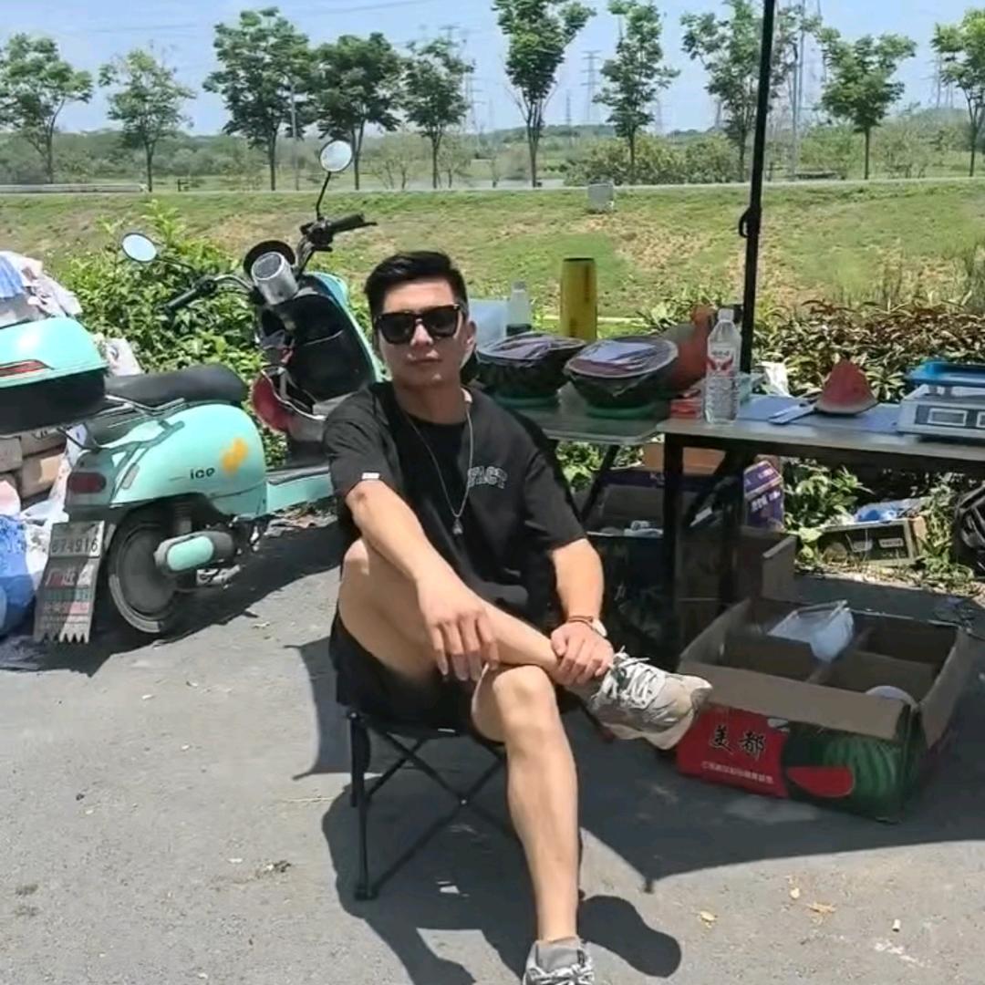 阳哥（努力前行）