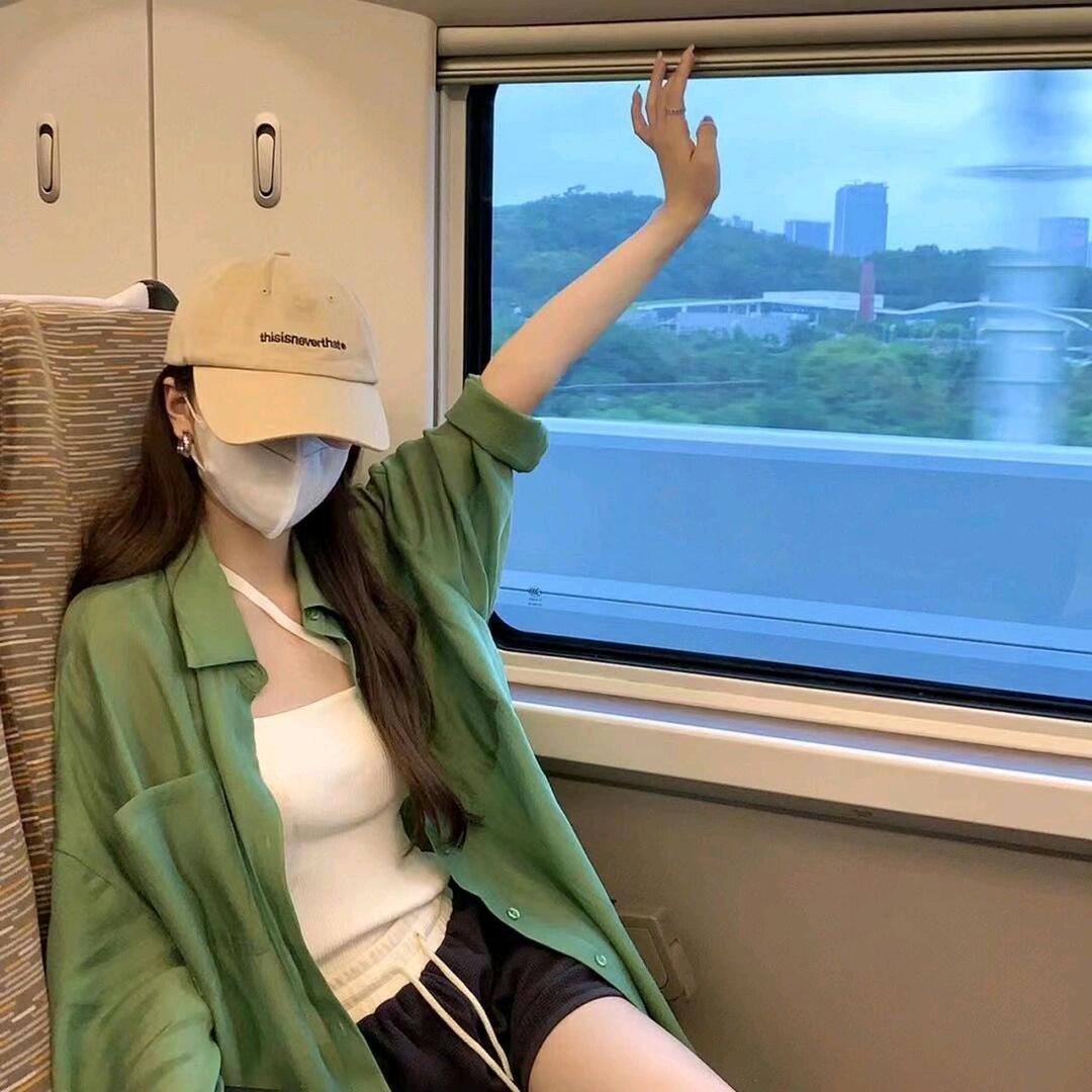 阿岩穿搭