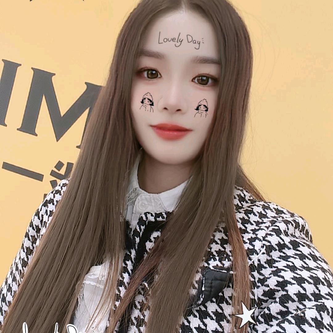 玲   儿