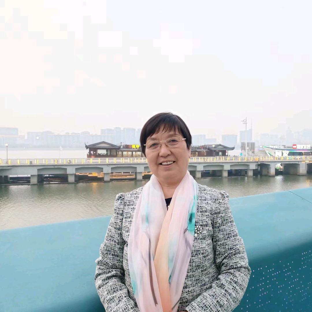 李书霞