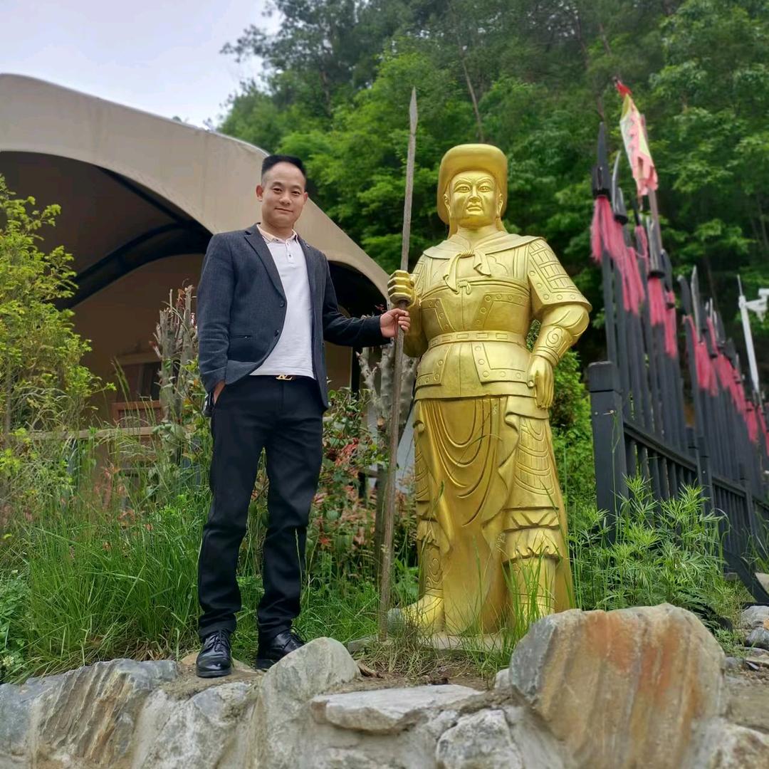 华鹏彩钢树脂瓦